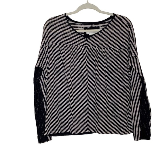 Anthropologie black striped blouse with lace back and sleeves.V neckline. Size S - Picture 2 of 9